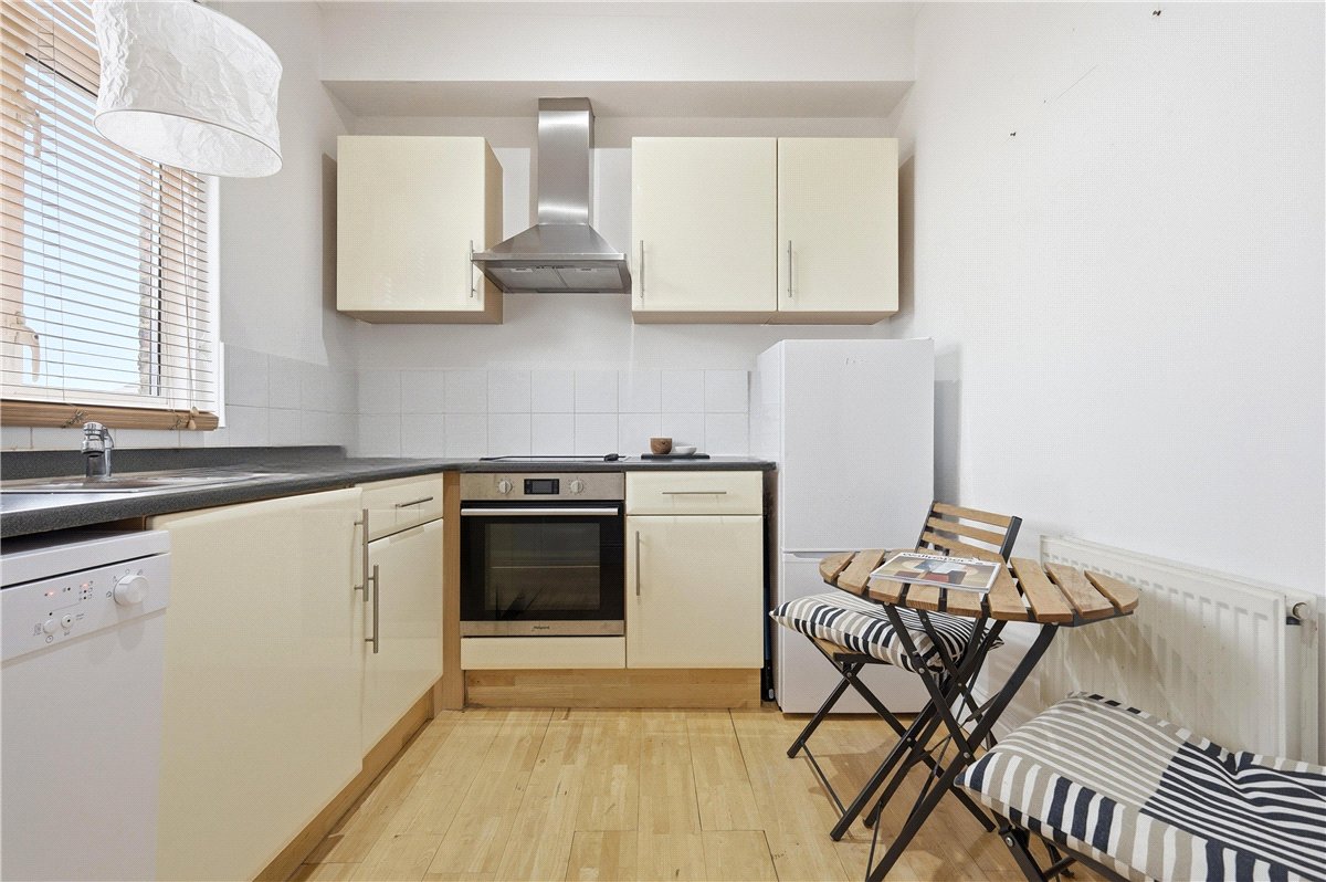 1 bedroom Flat, Chiswick High Road, London, W4 - Let Agreed, Image 6
