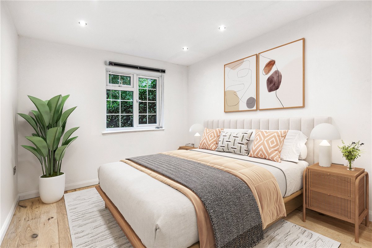 1 bedroom Flat, College Gardens, London, SW17 - Sold, Image 2