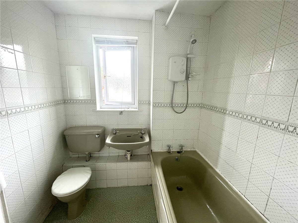 1 bedroom House, Rogers Meadow, Marlborough, SN8 - , Image 7