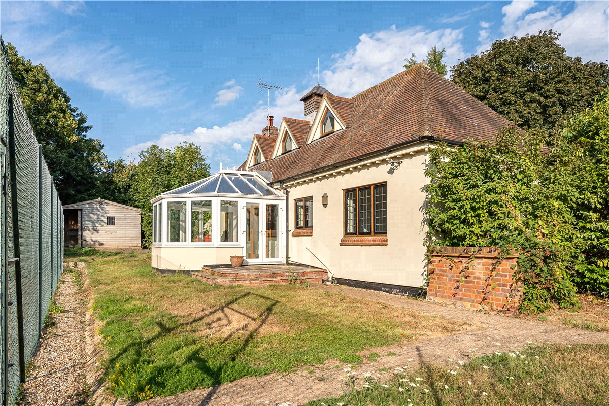 10 bedroom House, Frith Hill, South Heath, HP16 - Available, Image 41