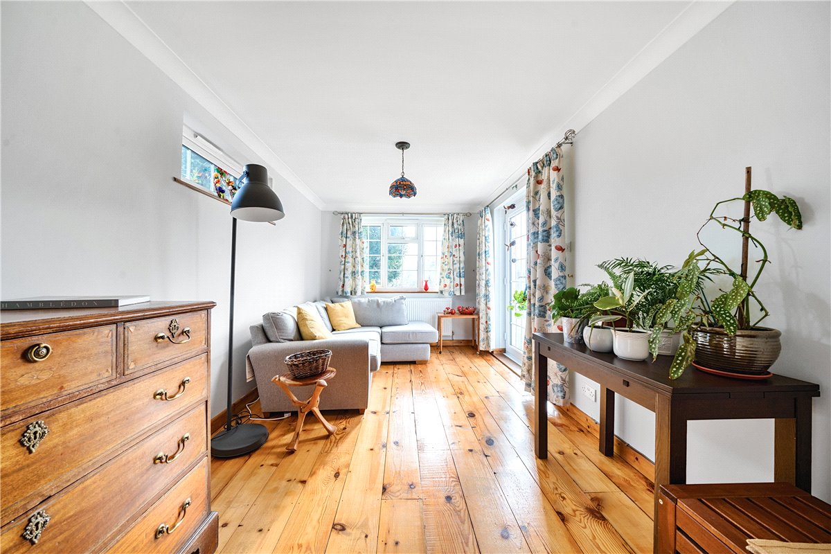 3 bedroom House, East Street, Hambledon, PO7 - Sold, Image 10