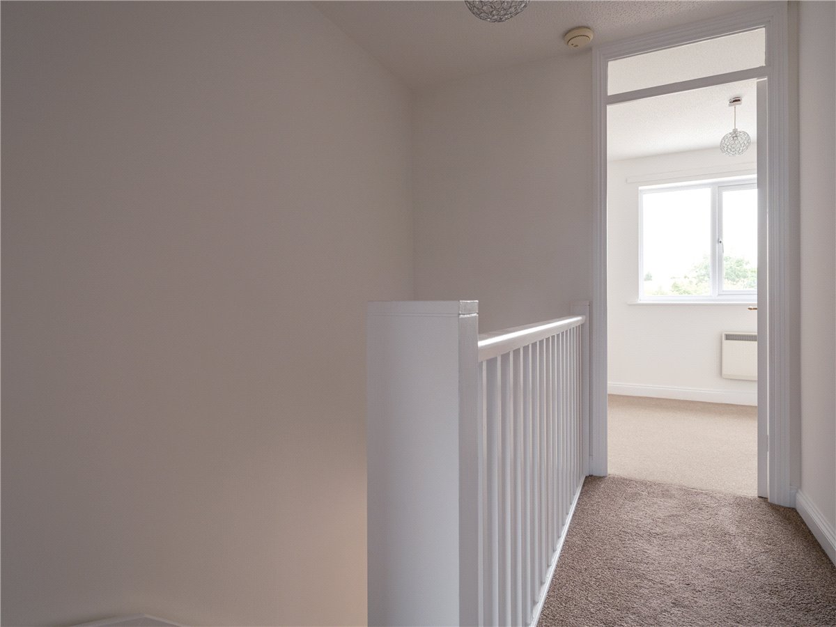 2 bedroom House, Fairfield, Great Bedwyn, SN8 - , Image 6