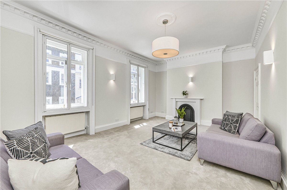 2 bedroom Flat, Queen Anne Street, Marylebone, W1G - Available