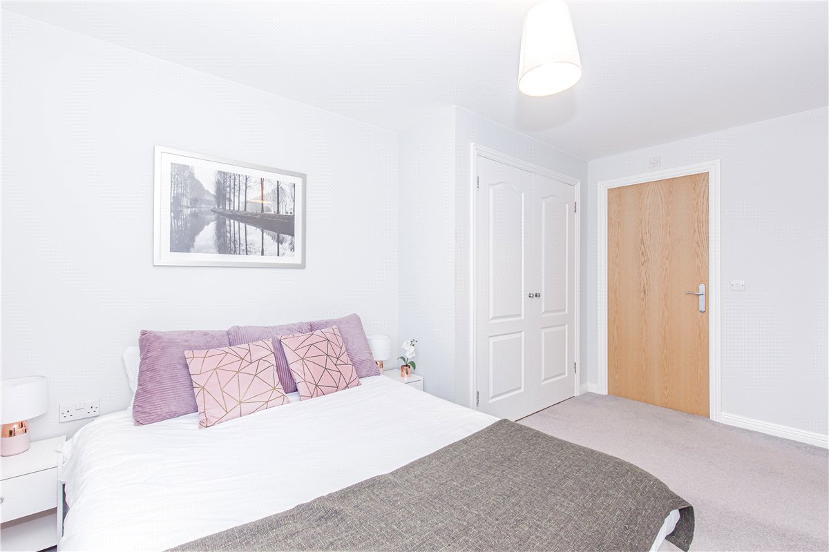 2 bedroom Flat, Rowland Hill Court, Osney Lane, OX1 - , Image 2