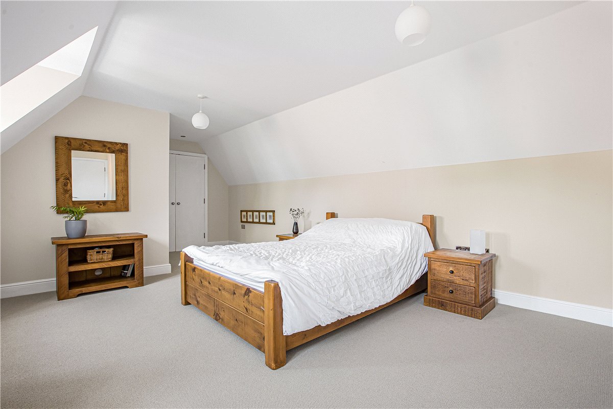 4 bedroom House, Simpsons Way, Kennington, OX1 - Available, Image 17