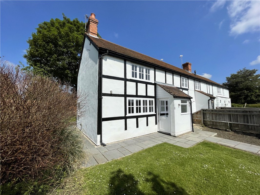 3 bedroom Cottage, Church Lane, Chalgrove, OX44 - Available