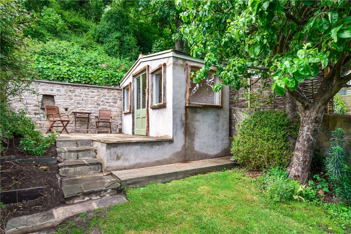 3 bedroom House, Prospect Place, Camden Road, BA1 - , Image 8