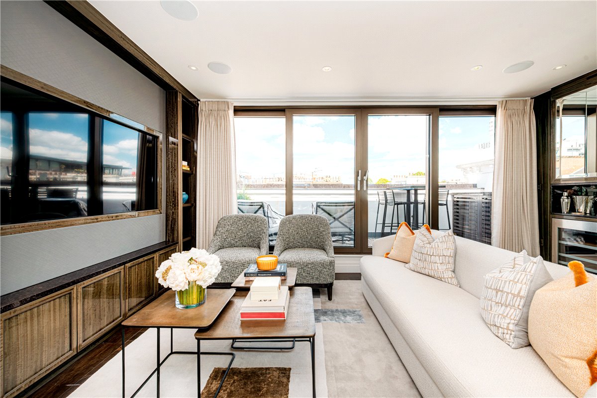 3 bedroom Flat, Prince of Wales Terrace, London, W8 - Available, Image 13