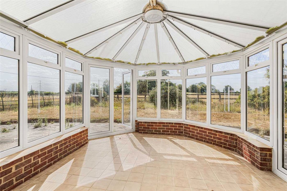 4 bedroom House, Kings Lane, South Heath, HP16 - Available, Image 5