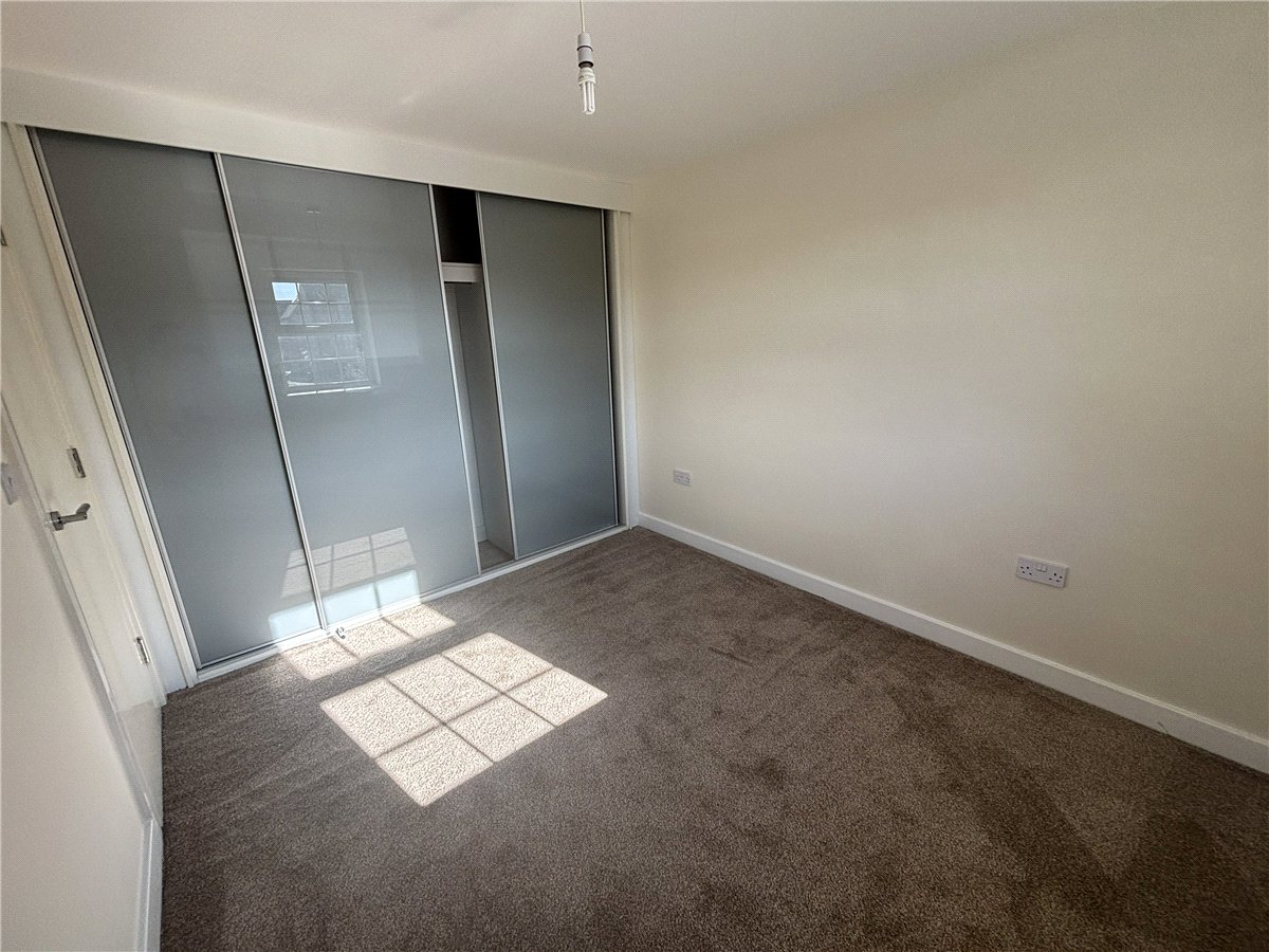 3 bedroom House, Comelybank Drive, Mexborough, S64 - Available, Image 9
