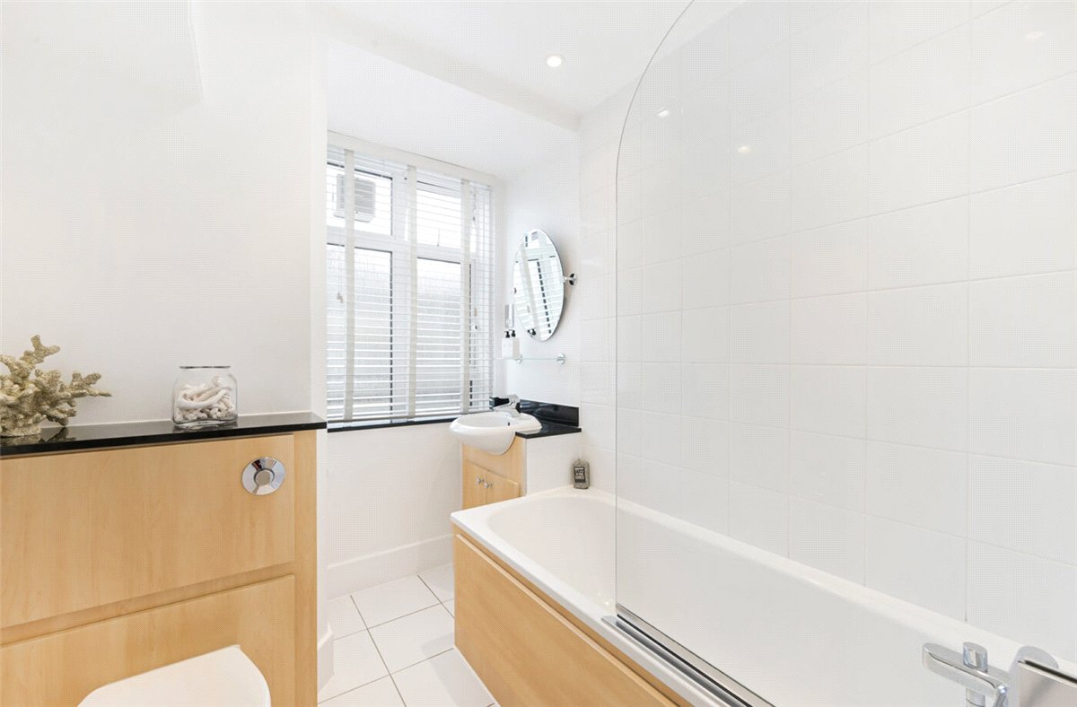 1 bedroom Residential, Richmond Court, 200 Sloane Street, SW1X - Available, Image 5