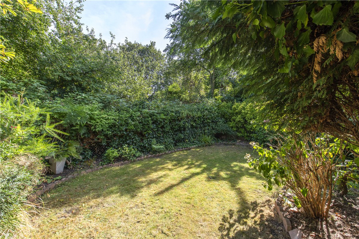 2 bedroom Flat, Earlsfield Road, London, SW18 - Sold STC, Image 6