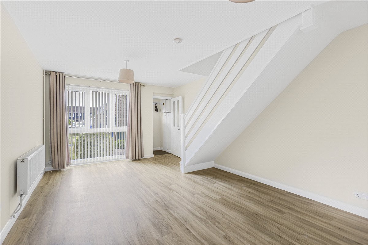 2 bedroom House, Barn Close, Kidlington, OX5 - , Image 3