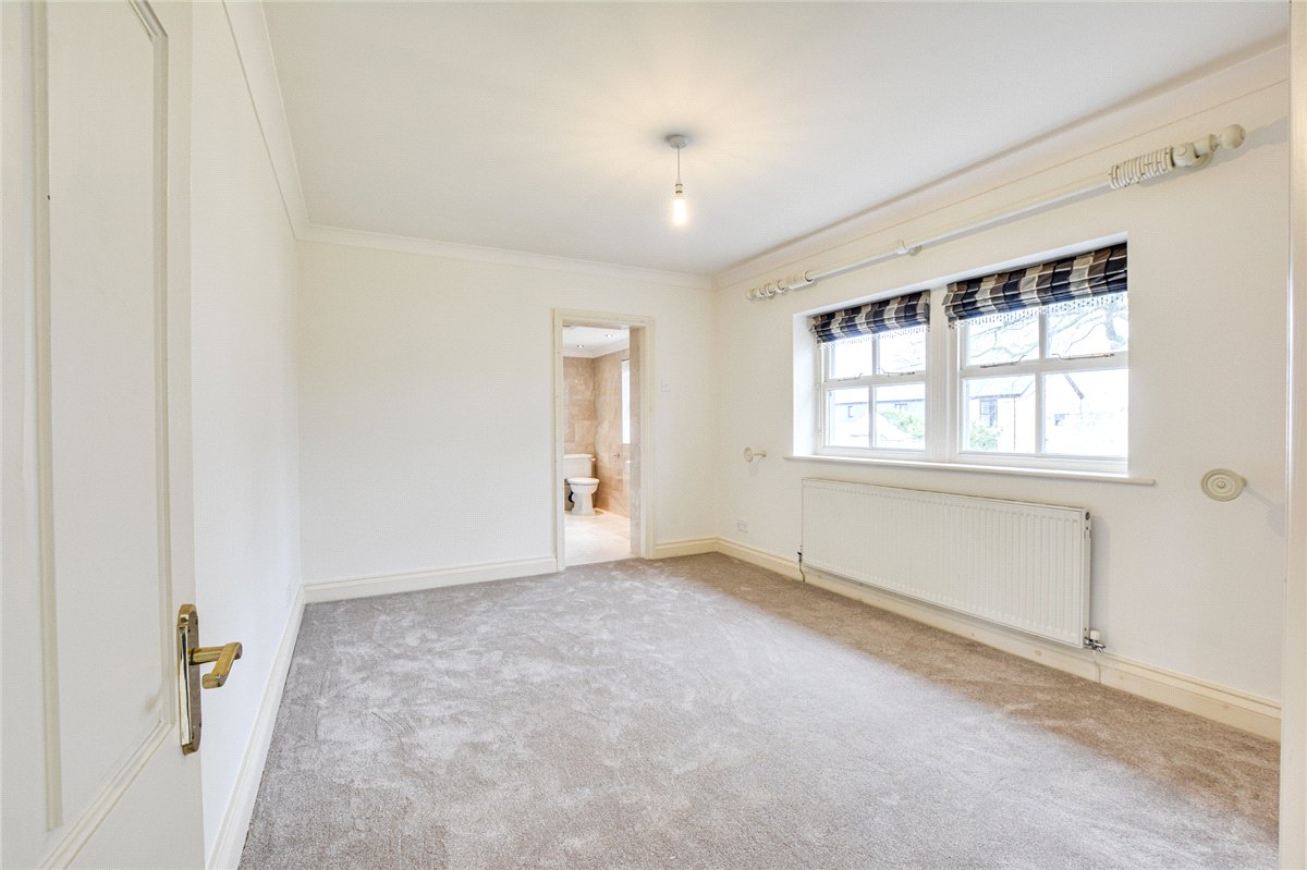 4 bedroom House, Glazebrook Lane, Glazebrook, WA3 - Available, Image 7