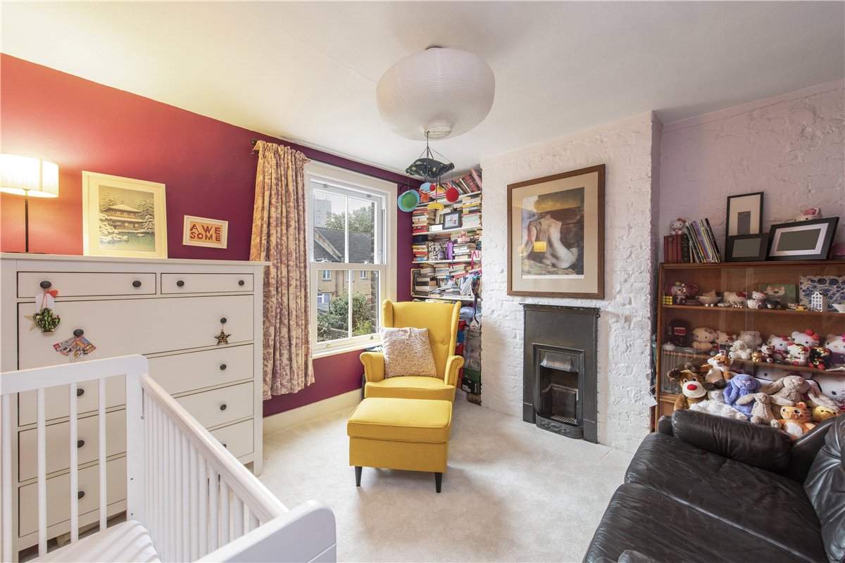2 bedroom House, Fountain Road, London, SW17 - Sold, Image 2