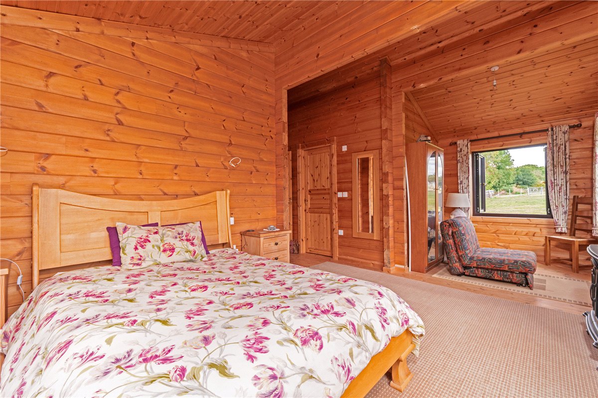 3 bedroom House, Station Road, Tilbrook, PE28 - Available, Image 4