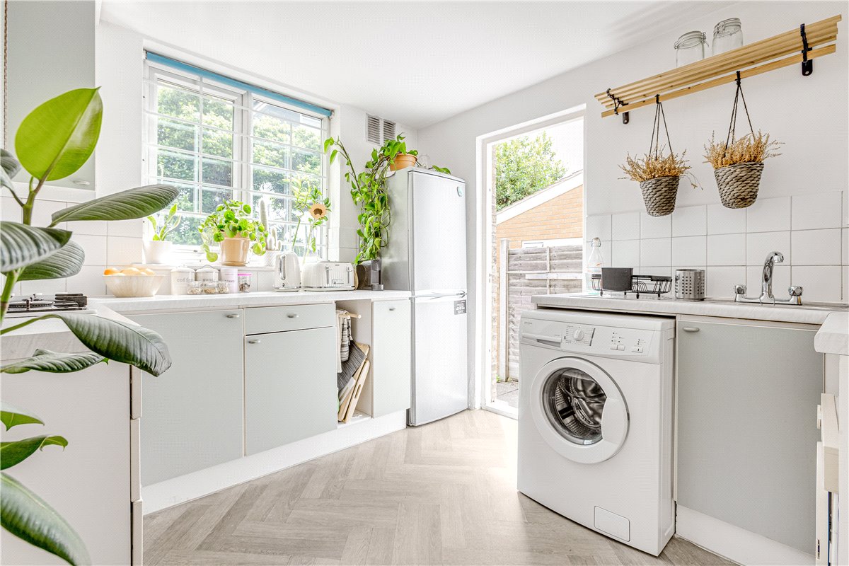 1 bedroom Flat, Beryl Road, London, W6 - , Image 3