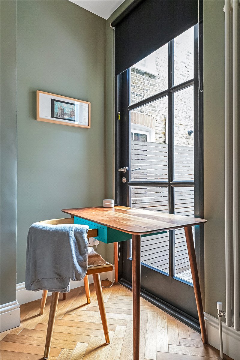2 bedroom Flat, Renmuir Street, London, SW17 - Available, Image 13