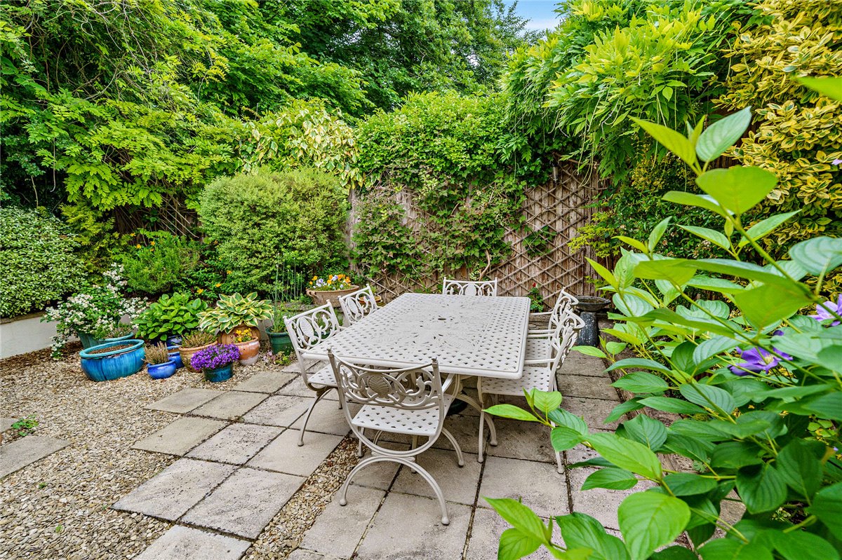 2 bedroom Bungalow, Ridgeway Close, Hermitage, RG18 - Sold, Image 27