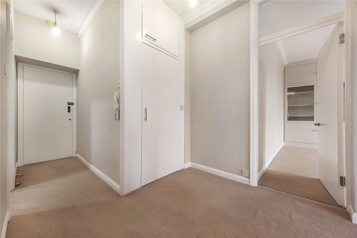1 bedroom Flat, Elm Bank Mansions, The Terrace, SW13 - Let Agreed, Image 8