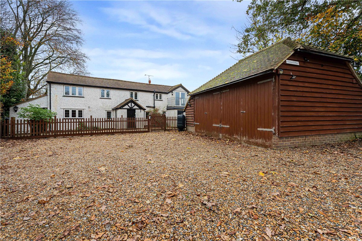 4 bedroom House, Frith Hill, South Heath, HP16 - Let Agreed, Image 13