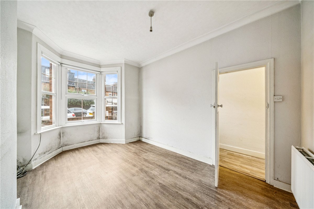 3 bedroom House, Holdernesse Road, London, SW17 - Sold, Image 5
