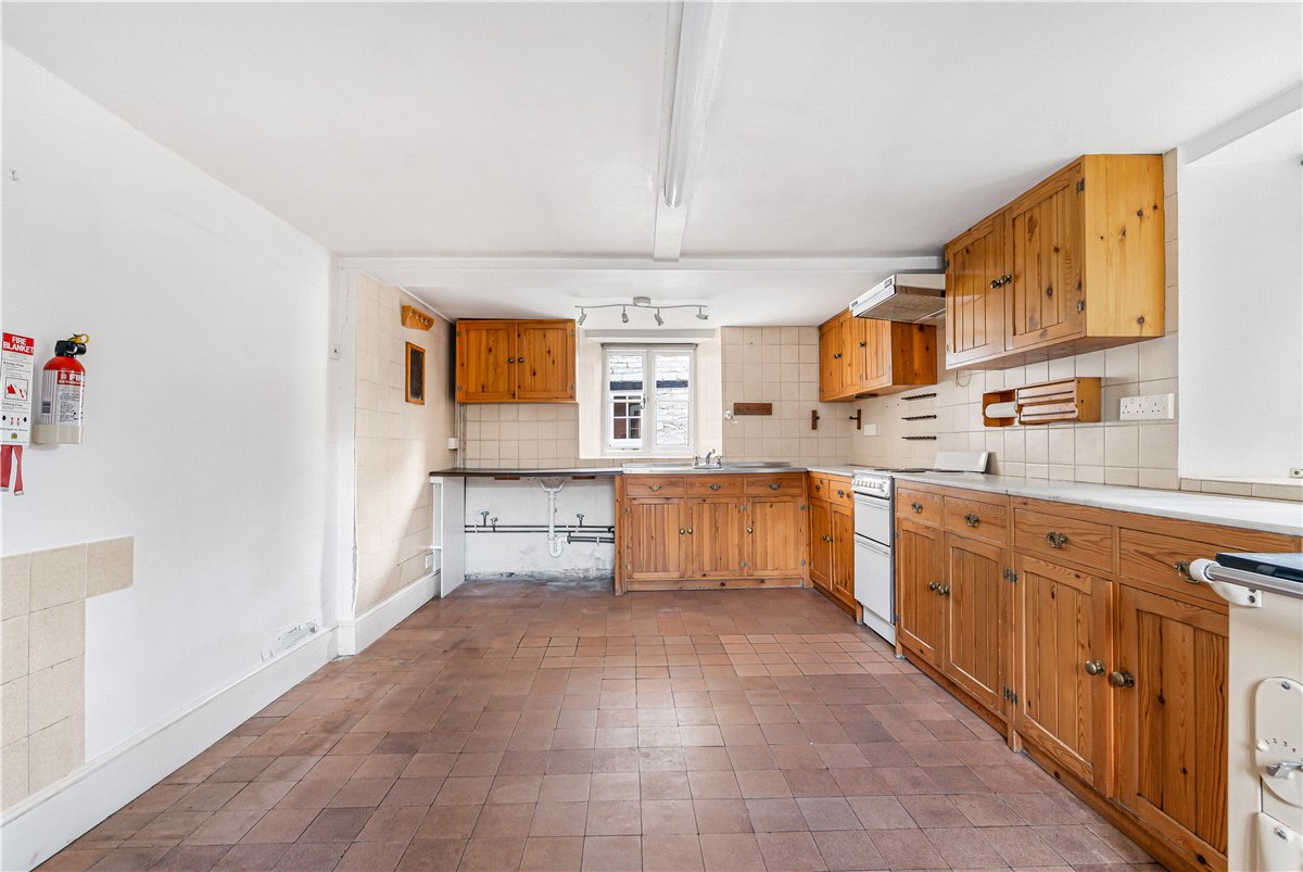 6 bedroom House, Cues Lane, Bishopstone, SN6 - Available, Image 2