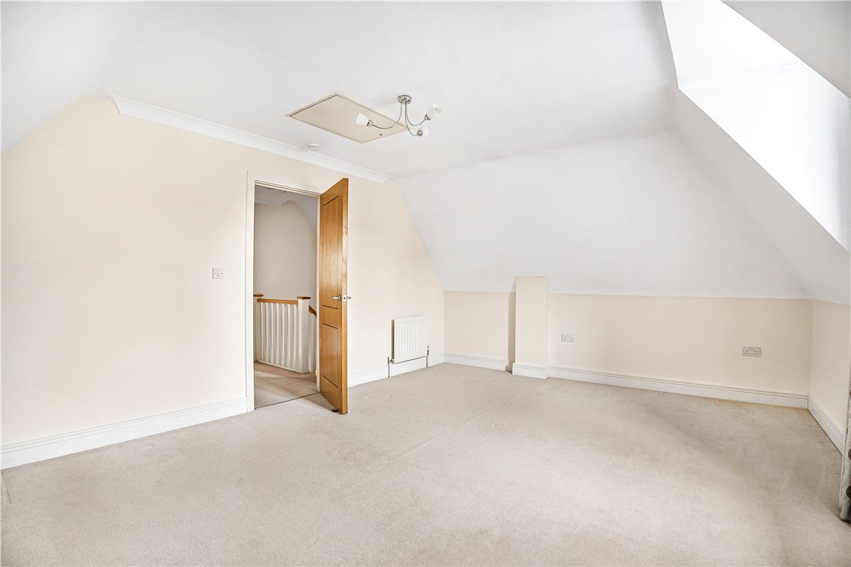 4 bedroom House, Lark Hill, Oxford, OX2 - , Image 18