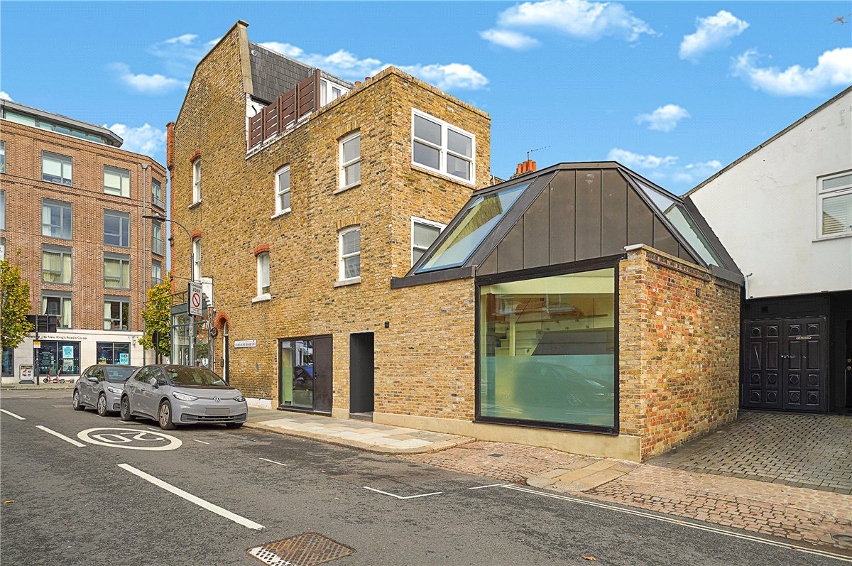 3 bedroom House, Cortayne Road, London, SW6 - Available, Image 1