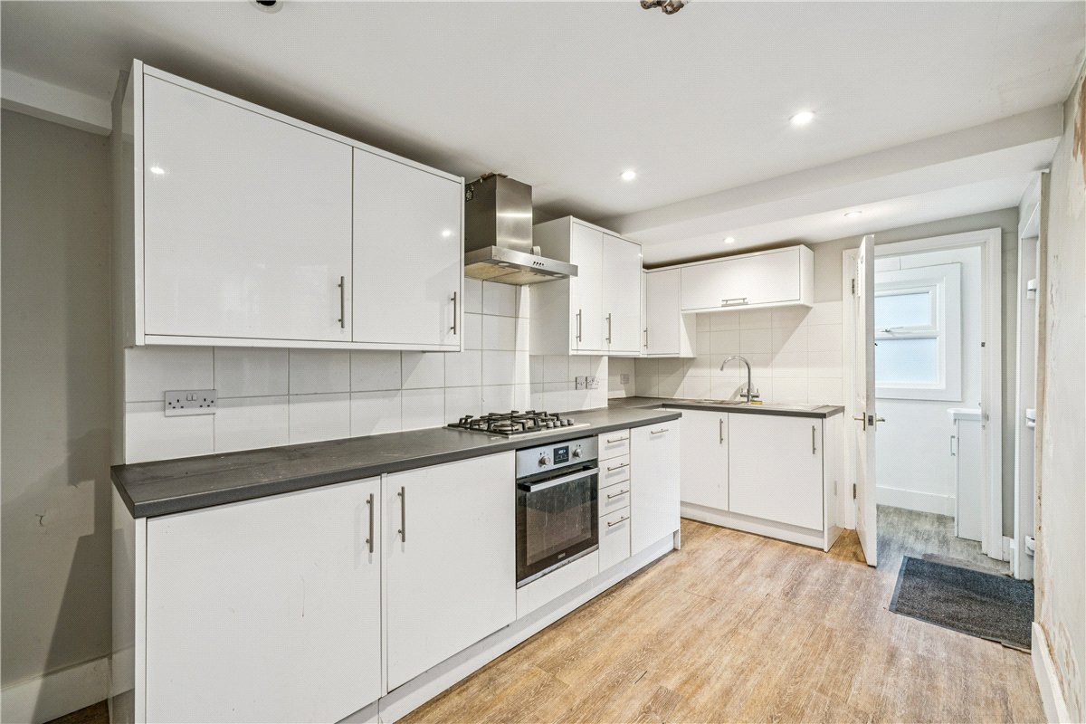 3 bedroom House, Holdernesse Road, London, SW17 - Sold, Image 2