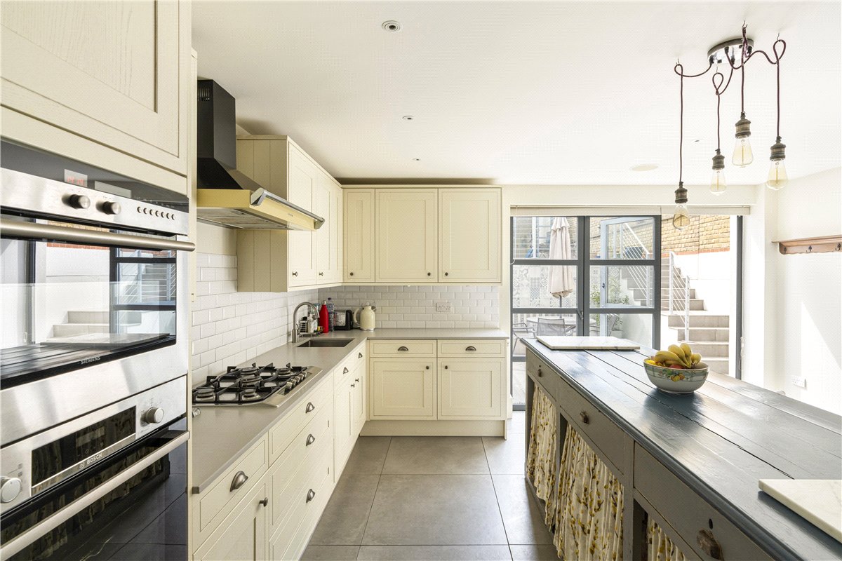 5 bedroom House, Wiseton Road, London, SW17 - Available, Image 6