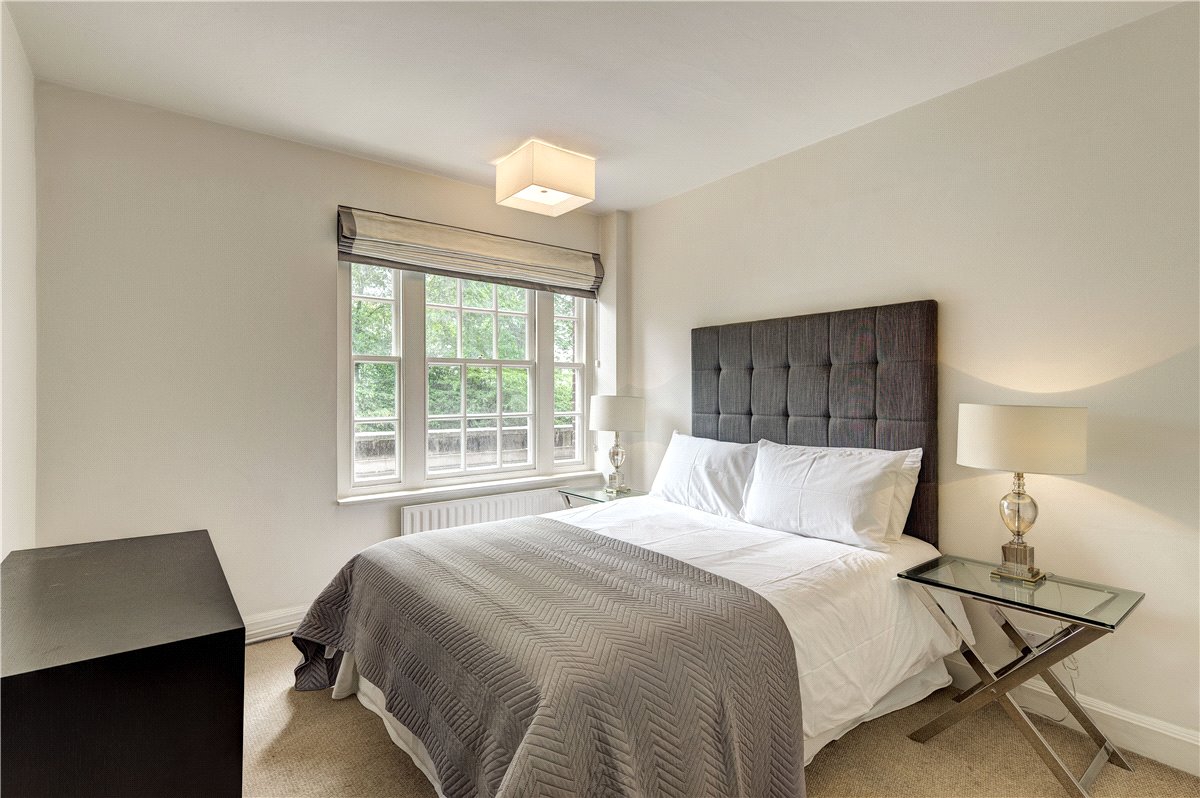 2 bedroom Flat, Pelham Court, 145 Fulham Road, SW3 - Available, Image 3
