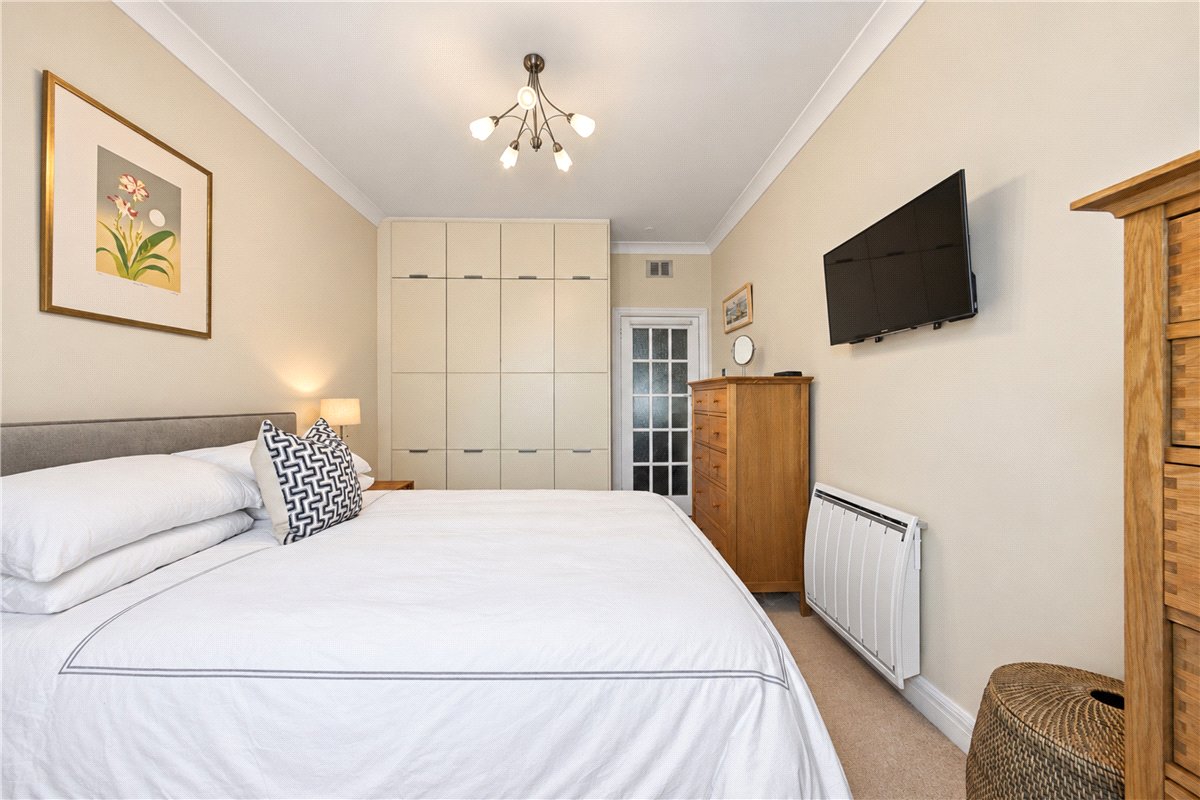 1 bedroom Flat, Fulham High Street, London, SW6 - Available, Image 11