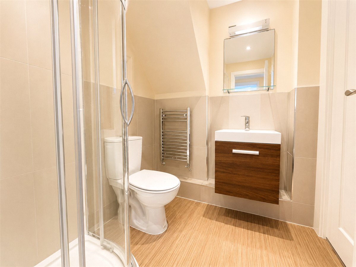 3 bedroom Flat, Little Minster Street, Winchester, SO23 - , Image 8