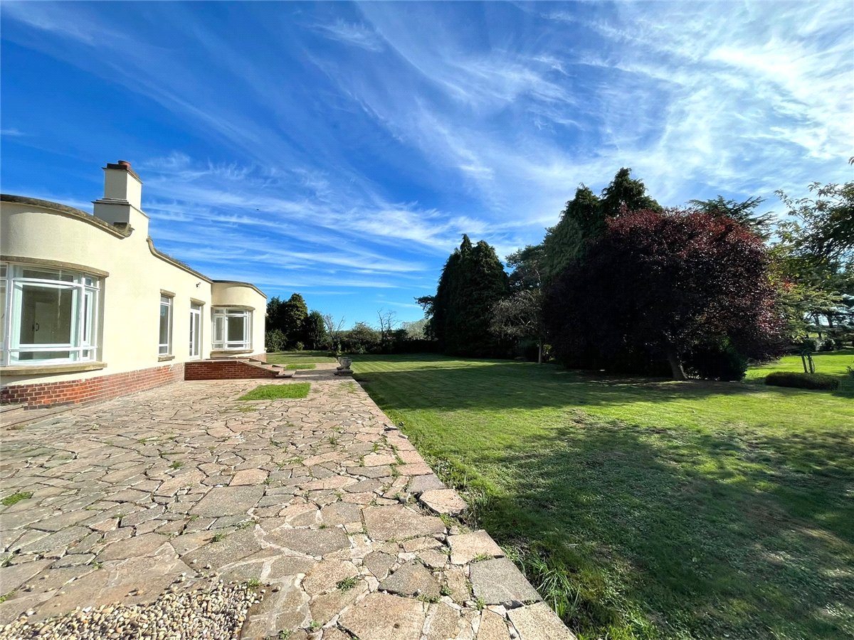 4 bedroom Bungalow, Retford Road, Walesby, NG22 - Available, Image 9