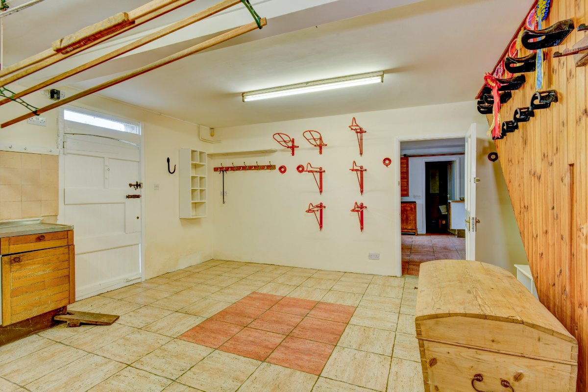 5 bedroom House, Lot 1: Manor Farm, Alhampton, BA4 - Sold, Image 9