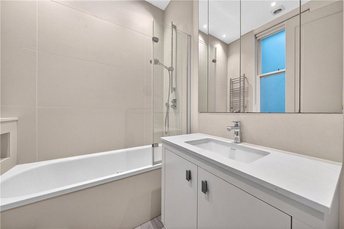 4 bedroom Flat, Wynnstay Gardens, Kensington, W8 - Available, Image 11