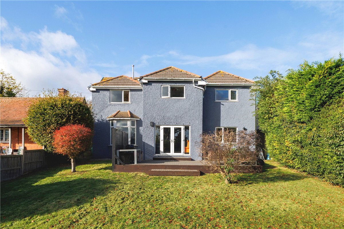 4 bedroom House, Pipers Piece, Herd Street, SN8 - Available