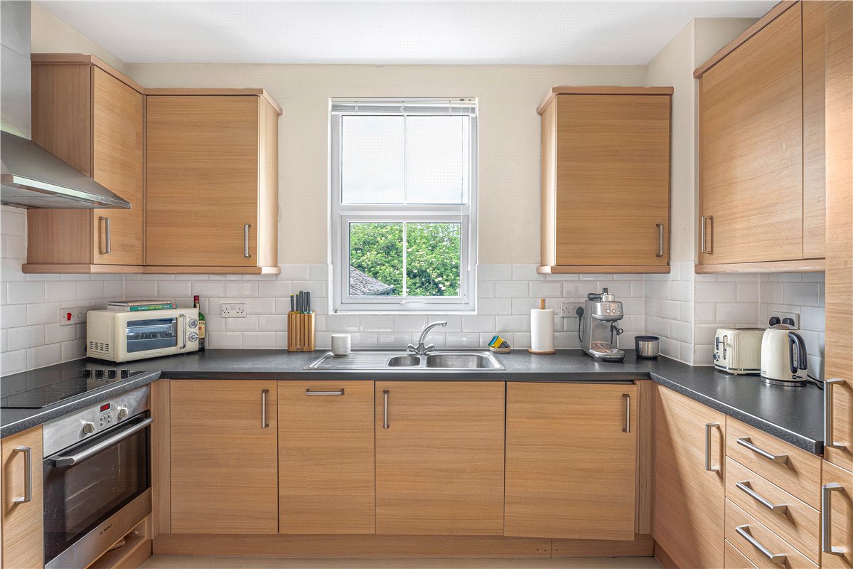 1 bedroom Maisonette, Walton Crescent, Oxford, OX1 - , Image 9
