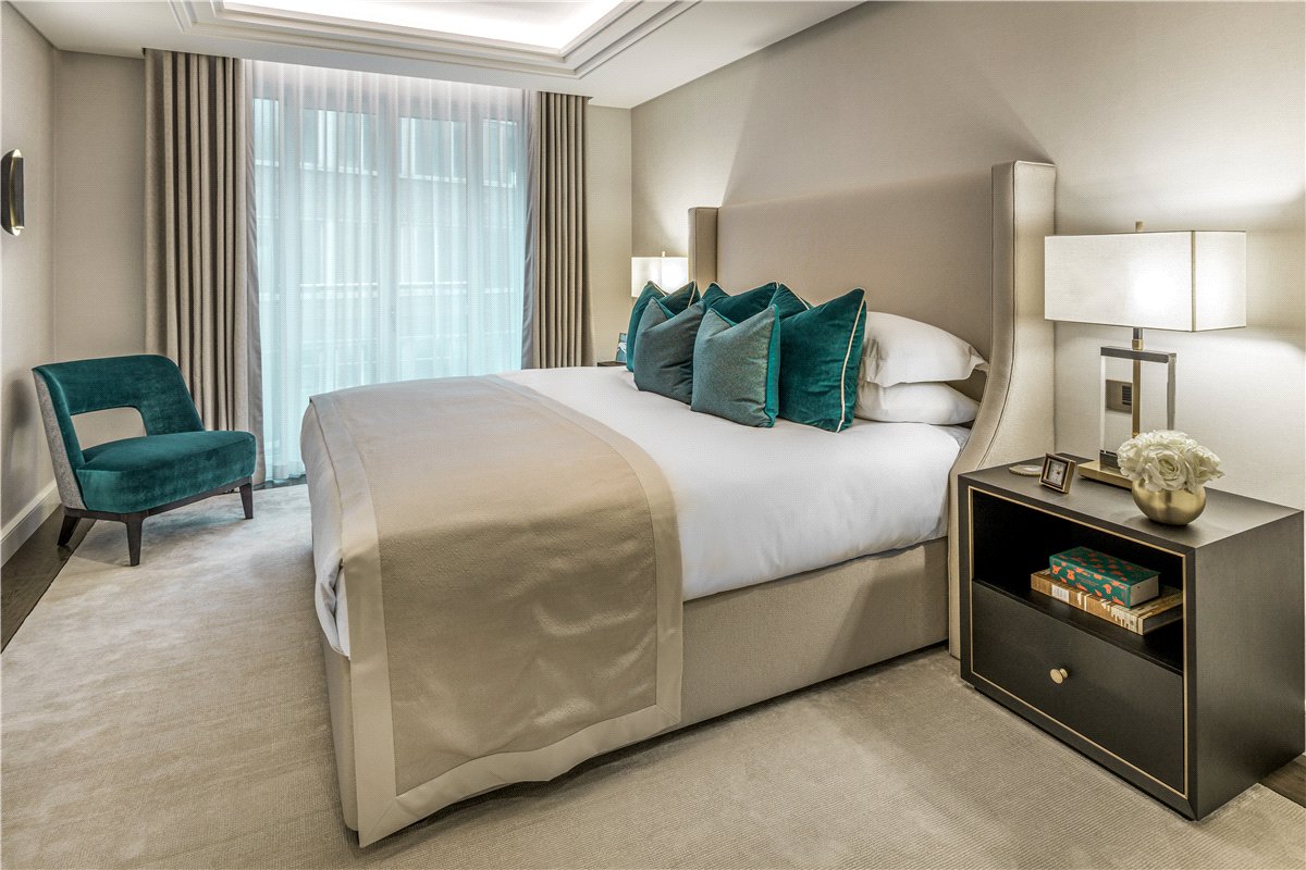 2 bedroom Flat, Lancelot Place, Knightsbridge, SW7 - Available, Image 5
