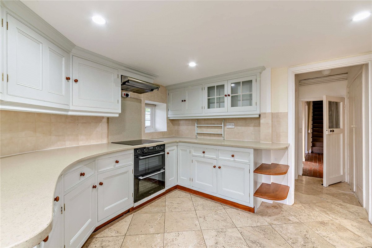 5 bedroom Cottage, Upper Lambourn, Hungerford, RG17 - Sold STC, Image 6