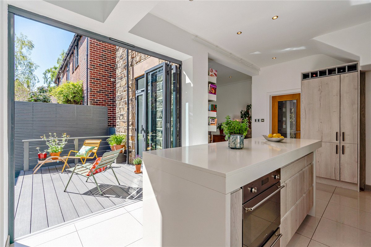 5 bedroom House, Harlow Terrace, Harrogate, HG2 - Available, Image 4