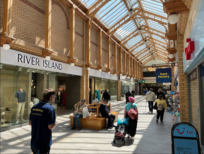 530 Sq M, Green Lanes Shopping Centre, Barnstaple, EX31 - Available, Image 1