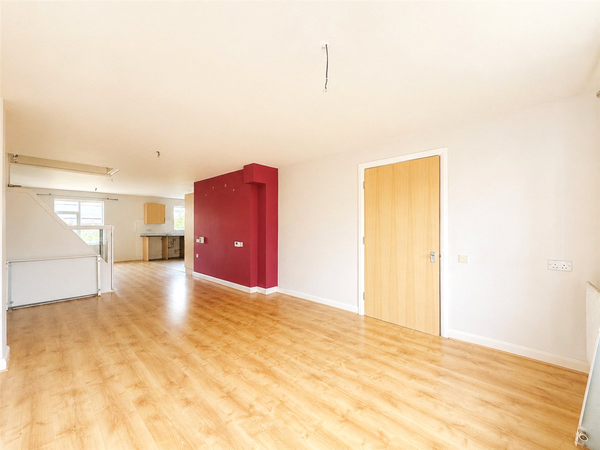 4 bedroom House, Sweetpea Way, Cambridge, CB4 - Available, Image 3