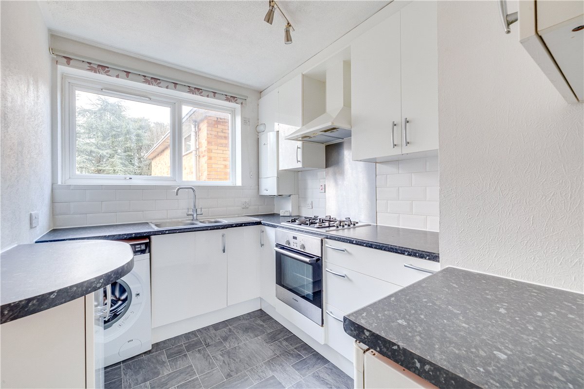 2 bedroom Flat, Albert Drive, London, SW19 - Sold, Image 7