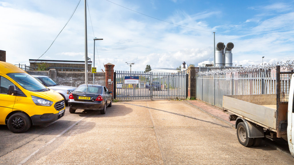 10.42 acres, Finmere Street, Eastbourne, BN22 - Available, Image 2