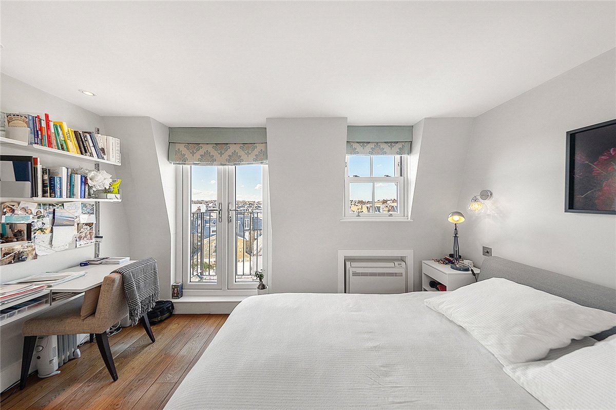 4 bedroom Flat, Parsons Green Lane, London, SW6 - , Image 8
