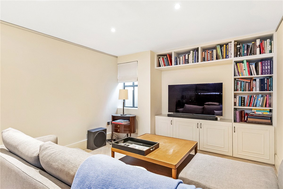 5 bedroom House, Wiseton Road, London, SW17 - Available, Image 9