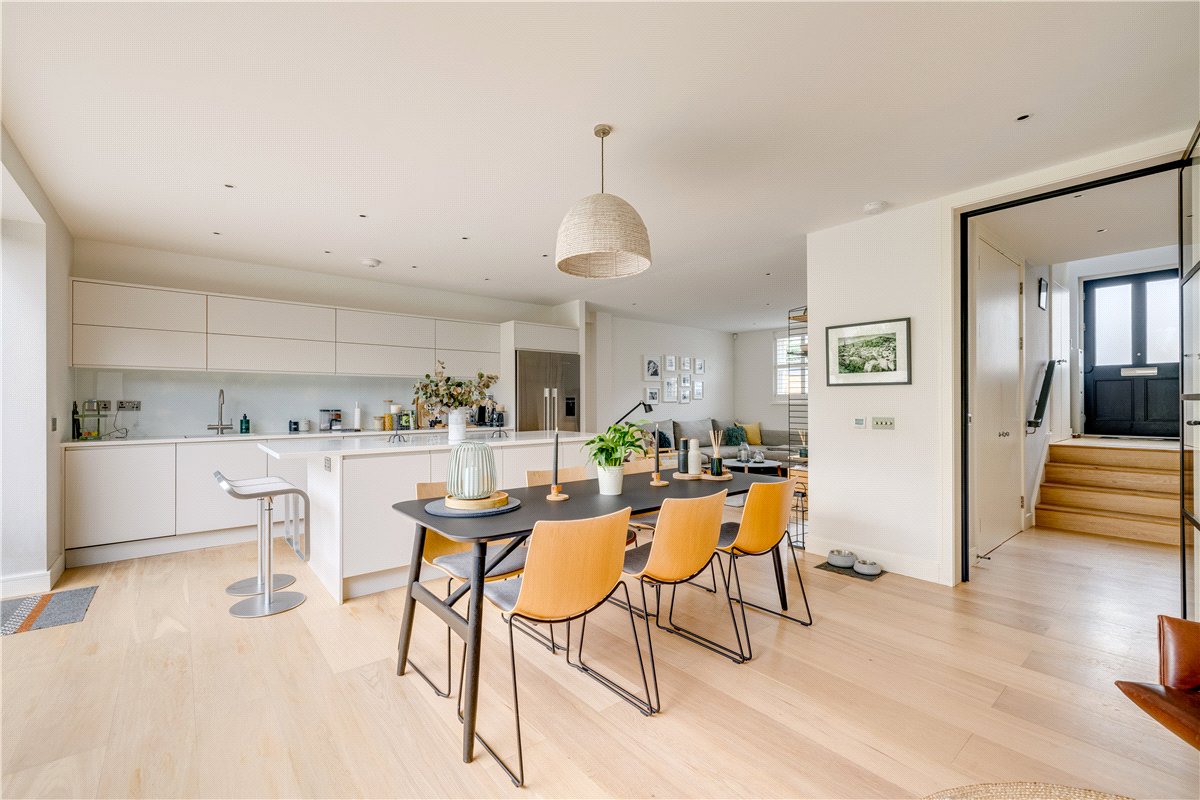 4 bedroom House, West Temple Sheen, London, SW14 - Available, Image 7