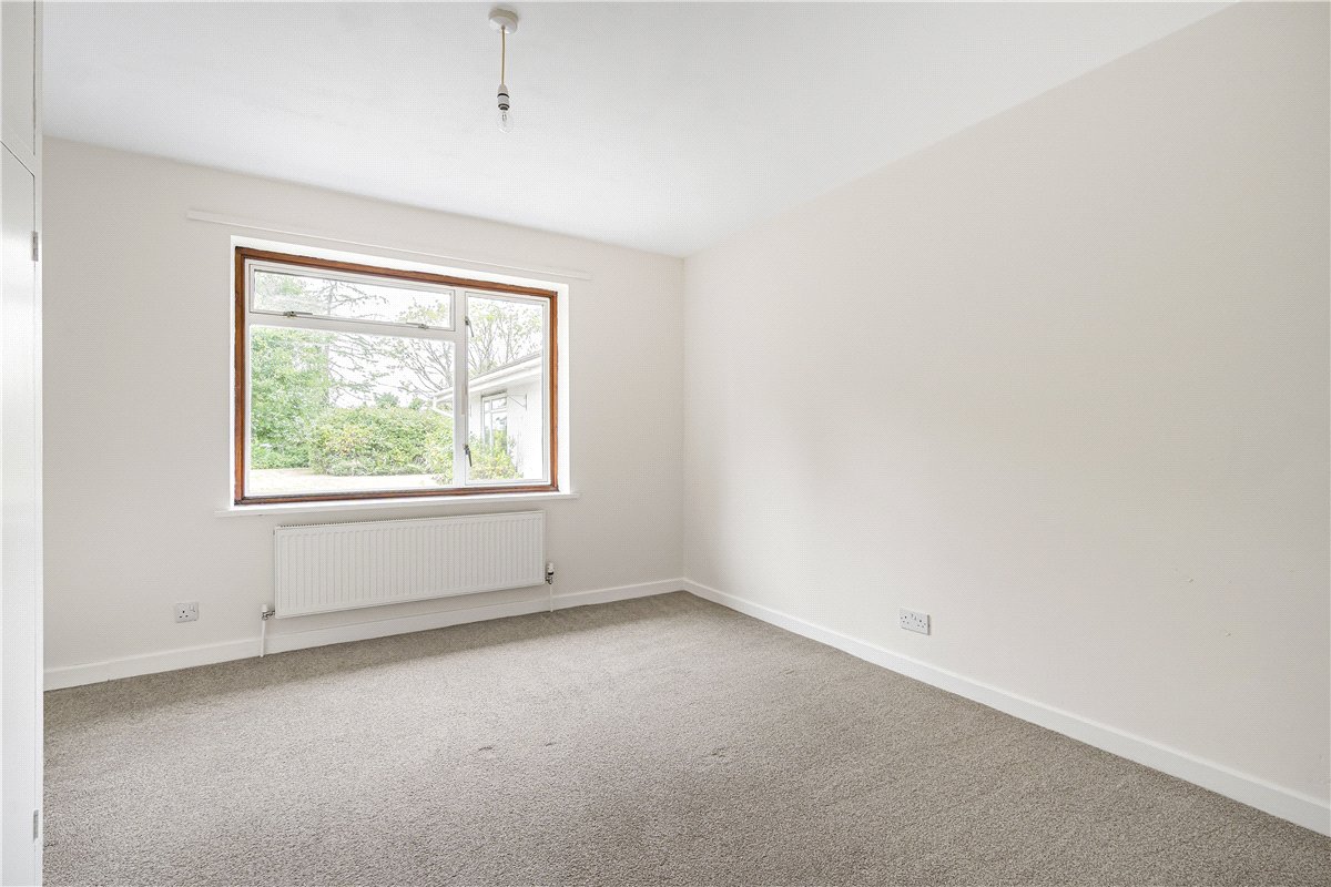 6 bedroom Bungalow, Nash Lee Lane, Wendover, HP22 - Let Agreed, Image 8